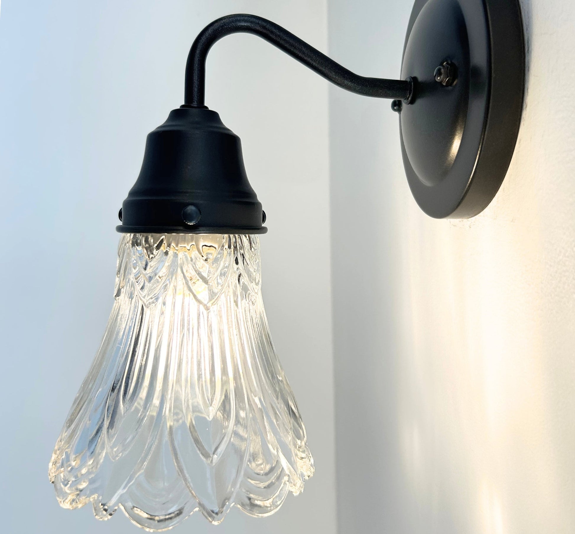 Clear Art-Deco Heavy Pressed Tulip Wall Sconce