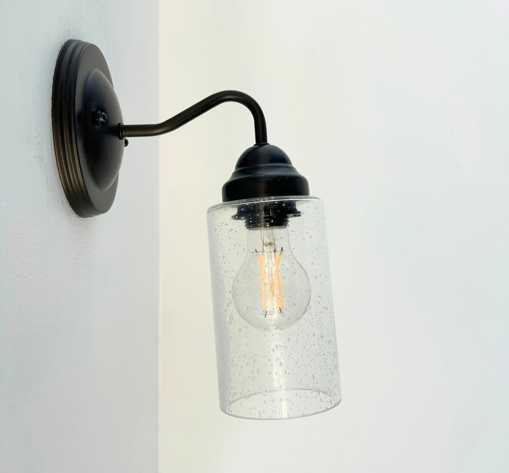 Farmhouse Seeded Cylinder