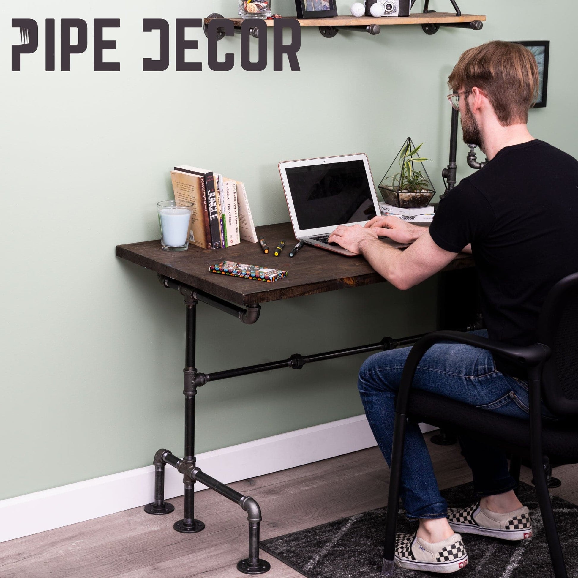 M Design Desk By PIPE DECOR