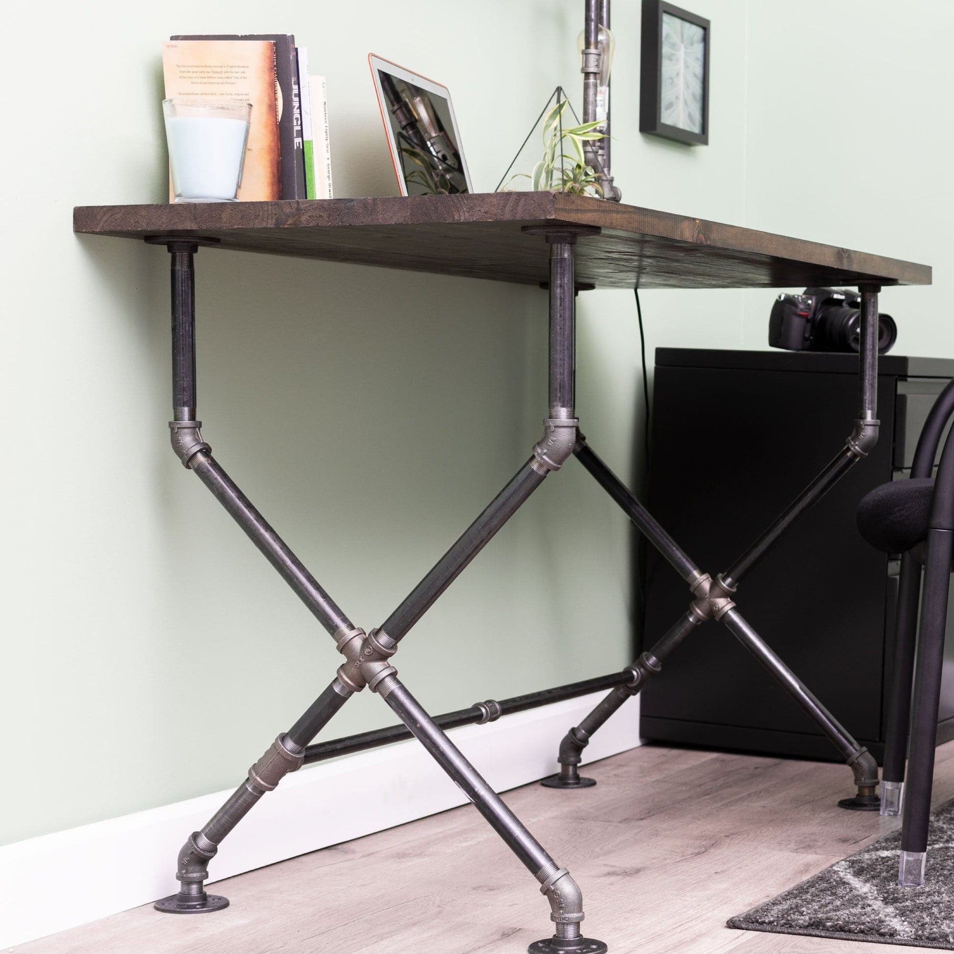 X Desk By PIPE DECOR