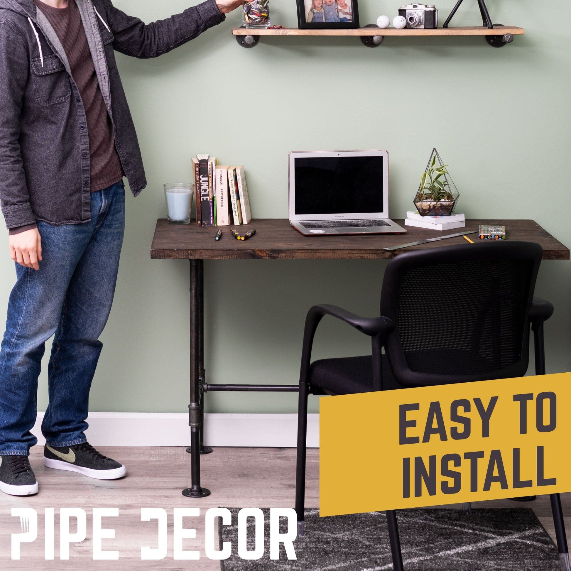 H Desk by PIPE DECOR