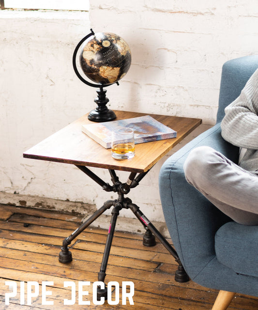 Spider End Table By PIPE DÉCOR