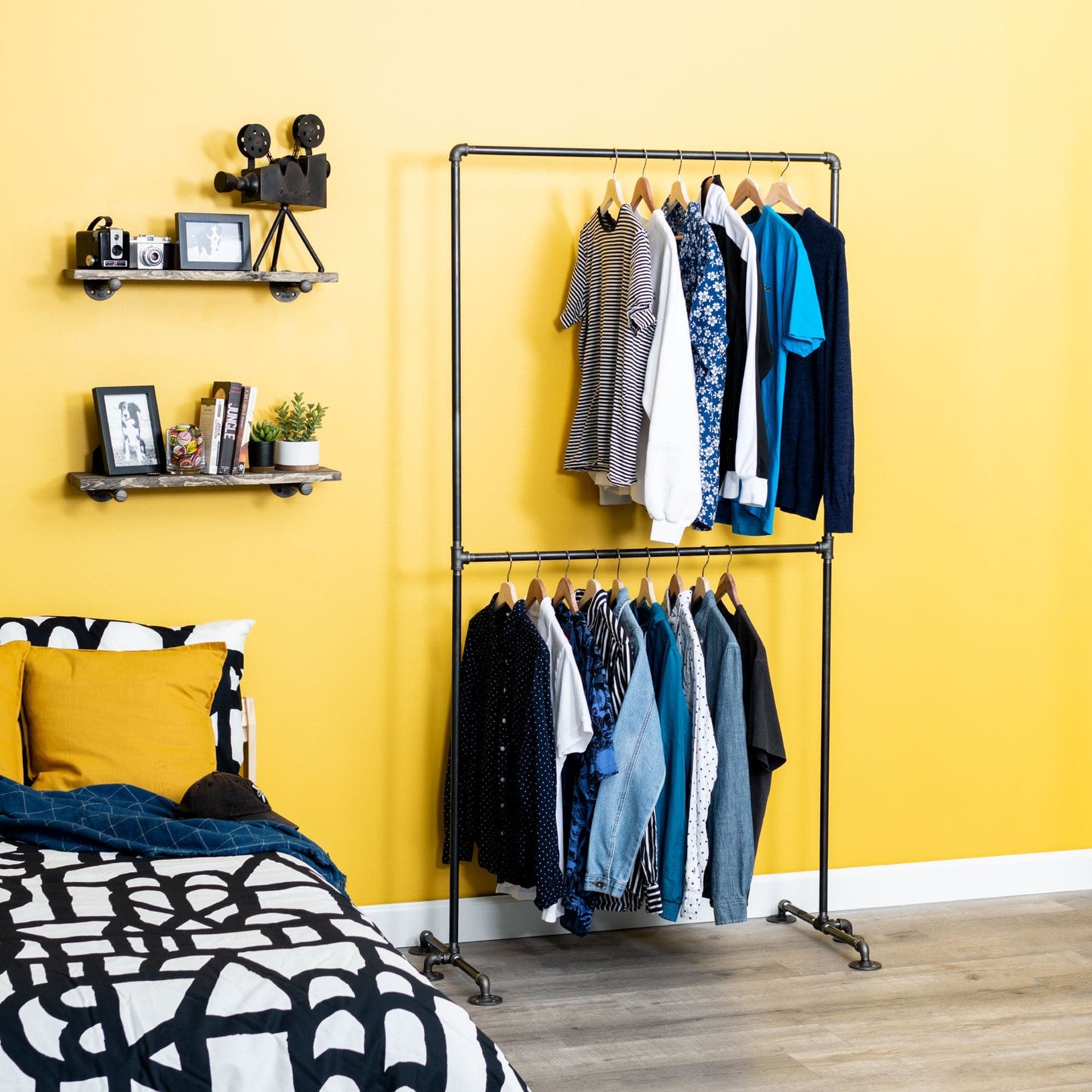 Freestanding Double Clothing Rack