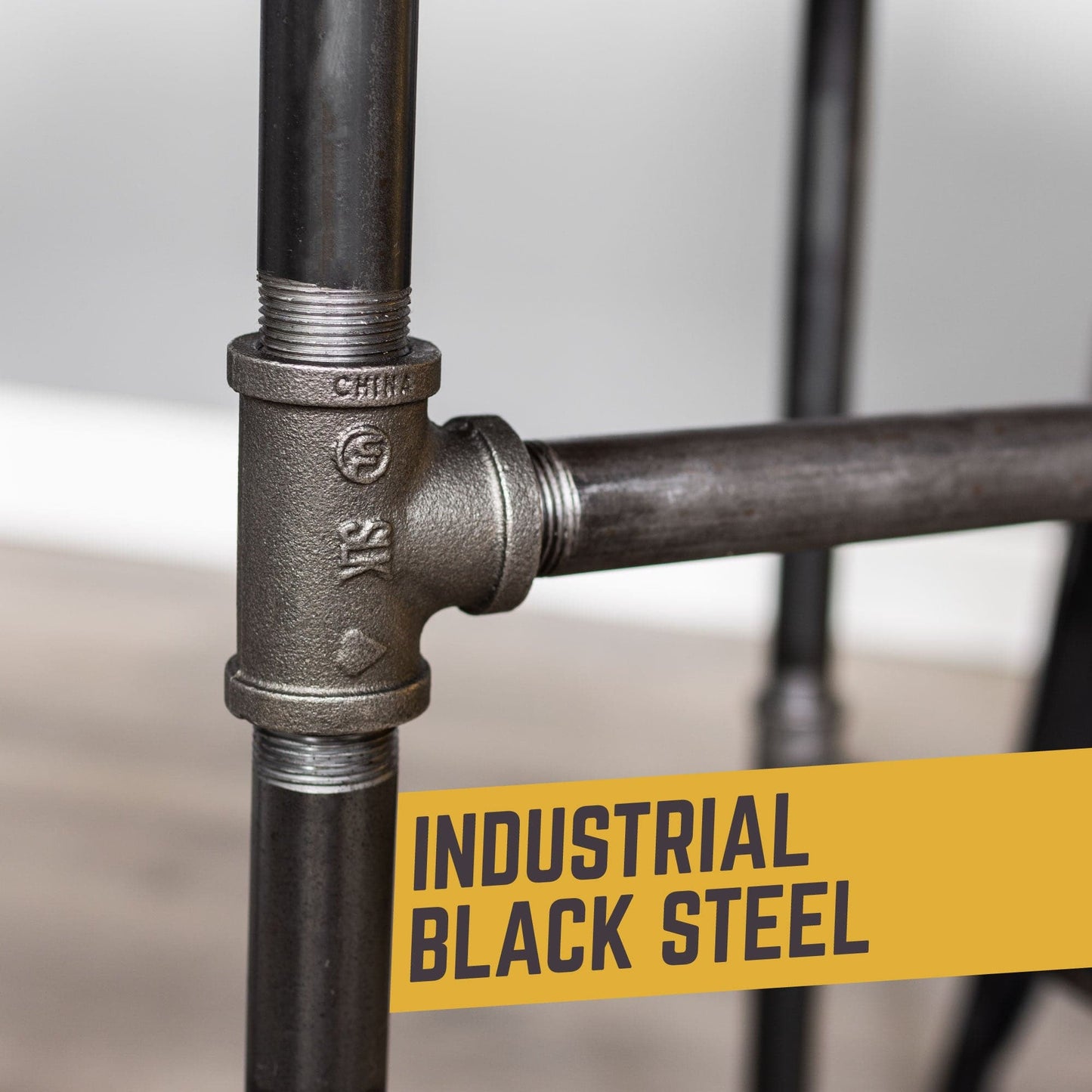 Solitaire Kitchen Table By PIPE DECOR