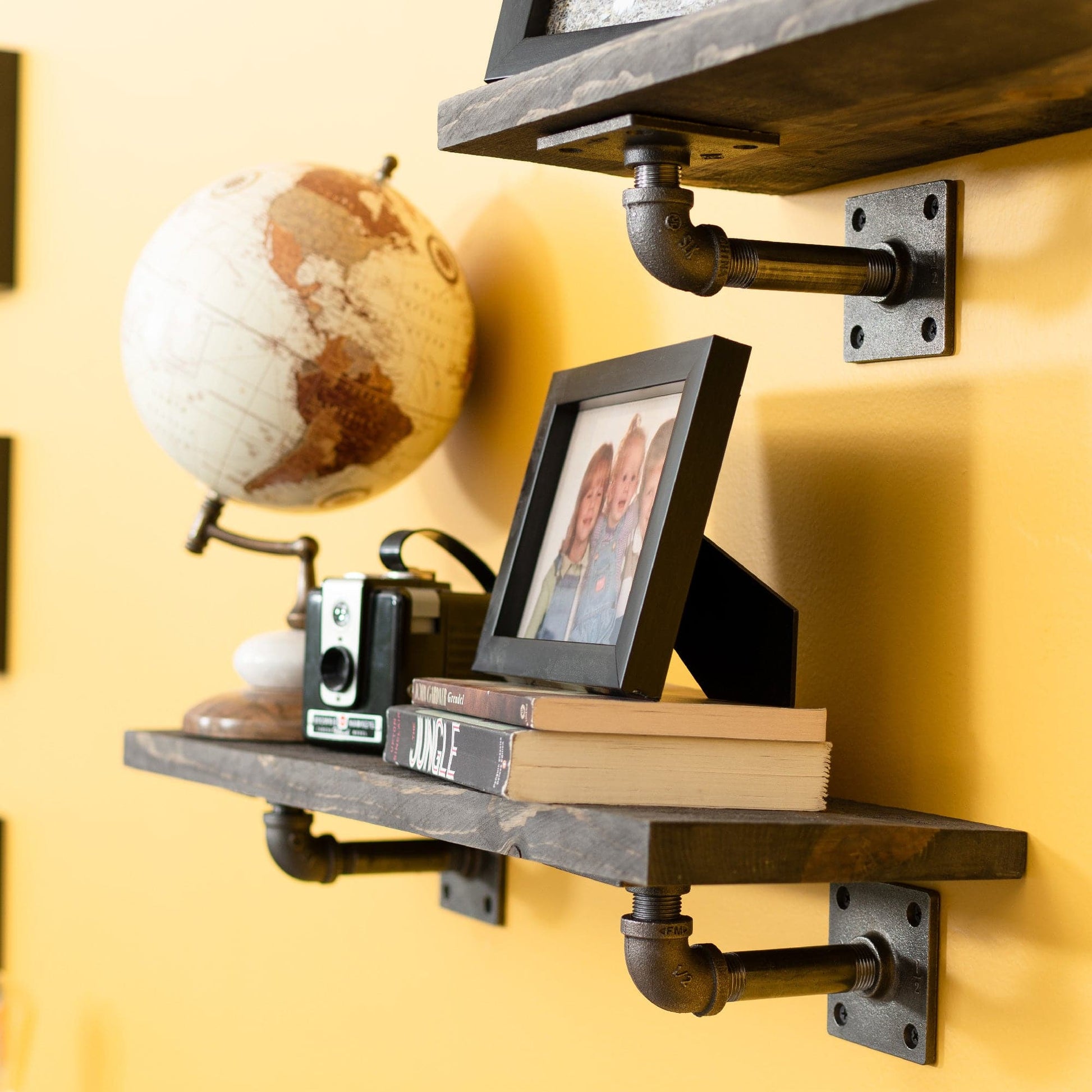 1/2 in. x 4 in. Square Double Flange Shelf Bracket Kit, 4 Pack