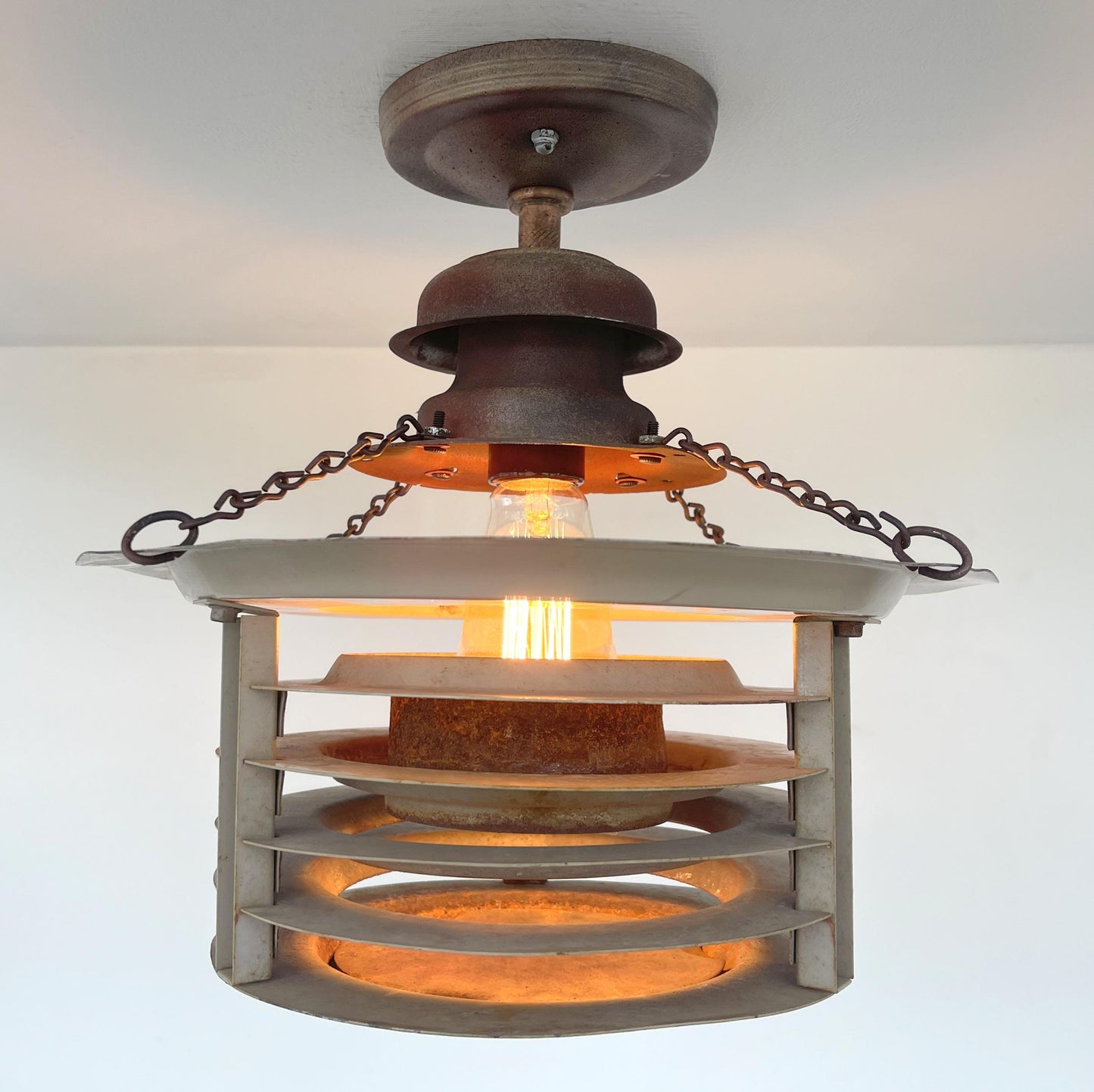 TOTALLY UNIQUE! Vintage Industrial Flush Mount Ceiling Light Rustic Distressed