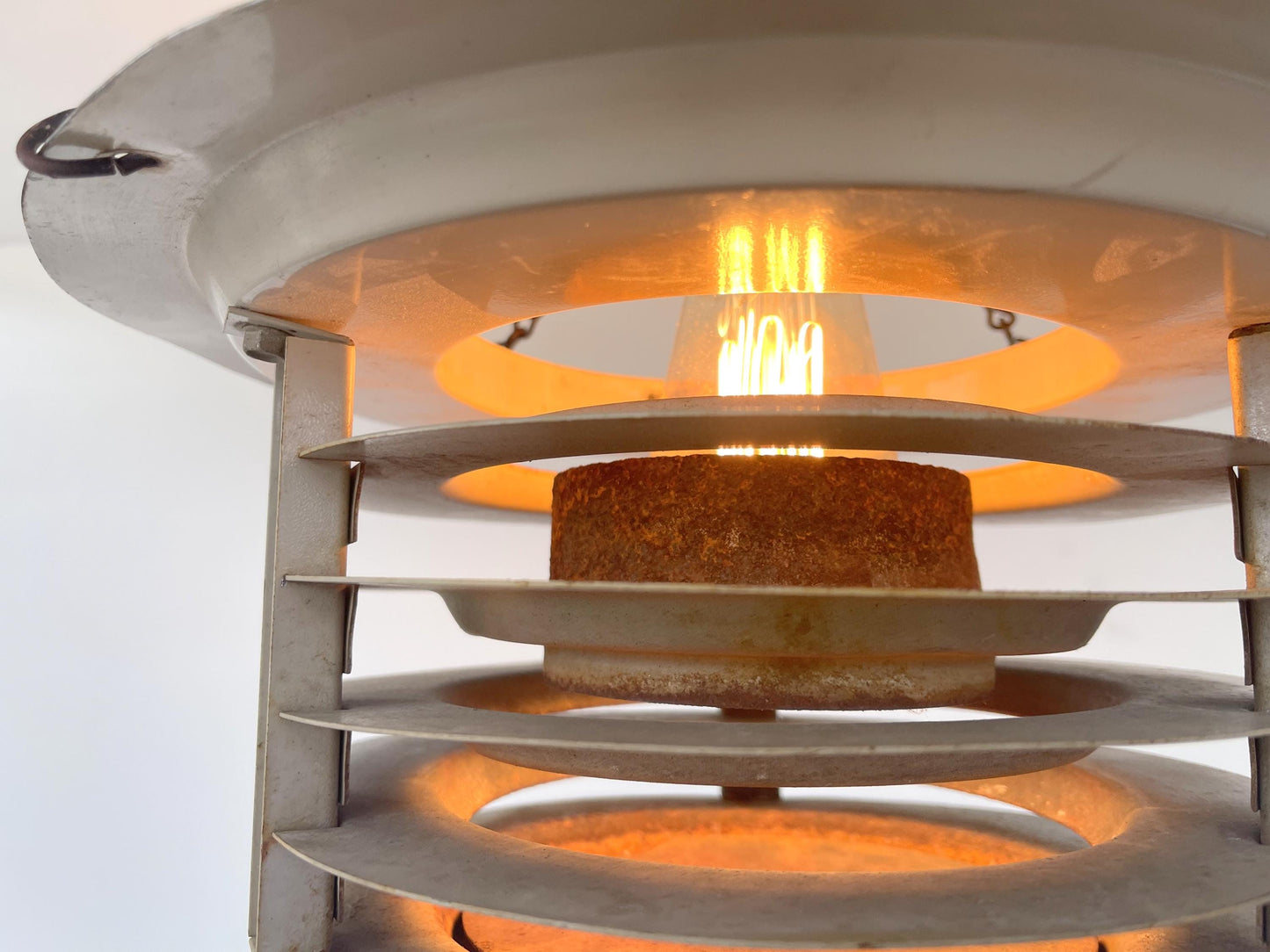 TOTALLY UNIQUE! Vintage Industrial Flush Mount Ceiling Light Rustic Distressed