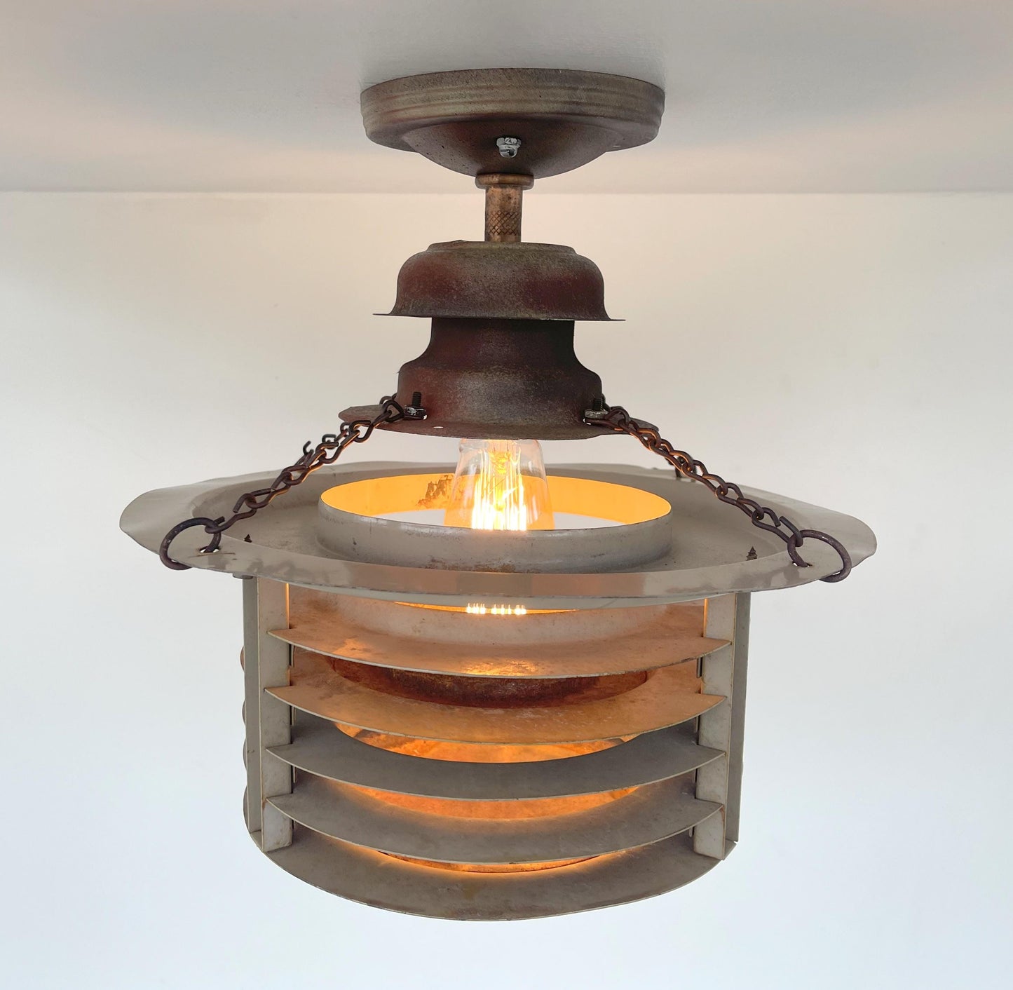 TOTALLY UNIQUE! Vintage Industrial Flush Mount Ceiling Light Rustic Distressed