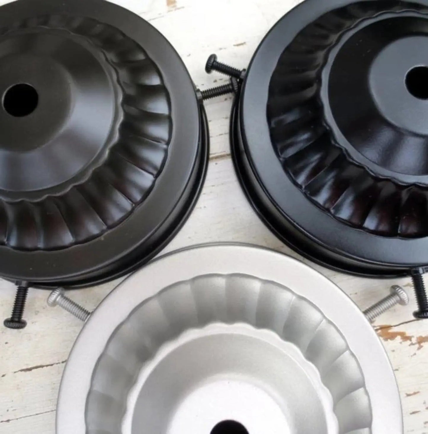 Traditional Schoolhouse Pendant Light