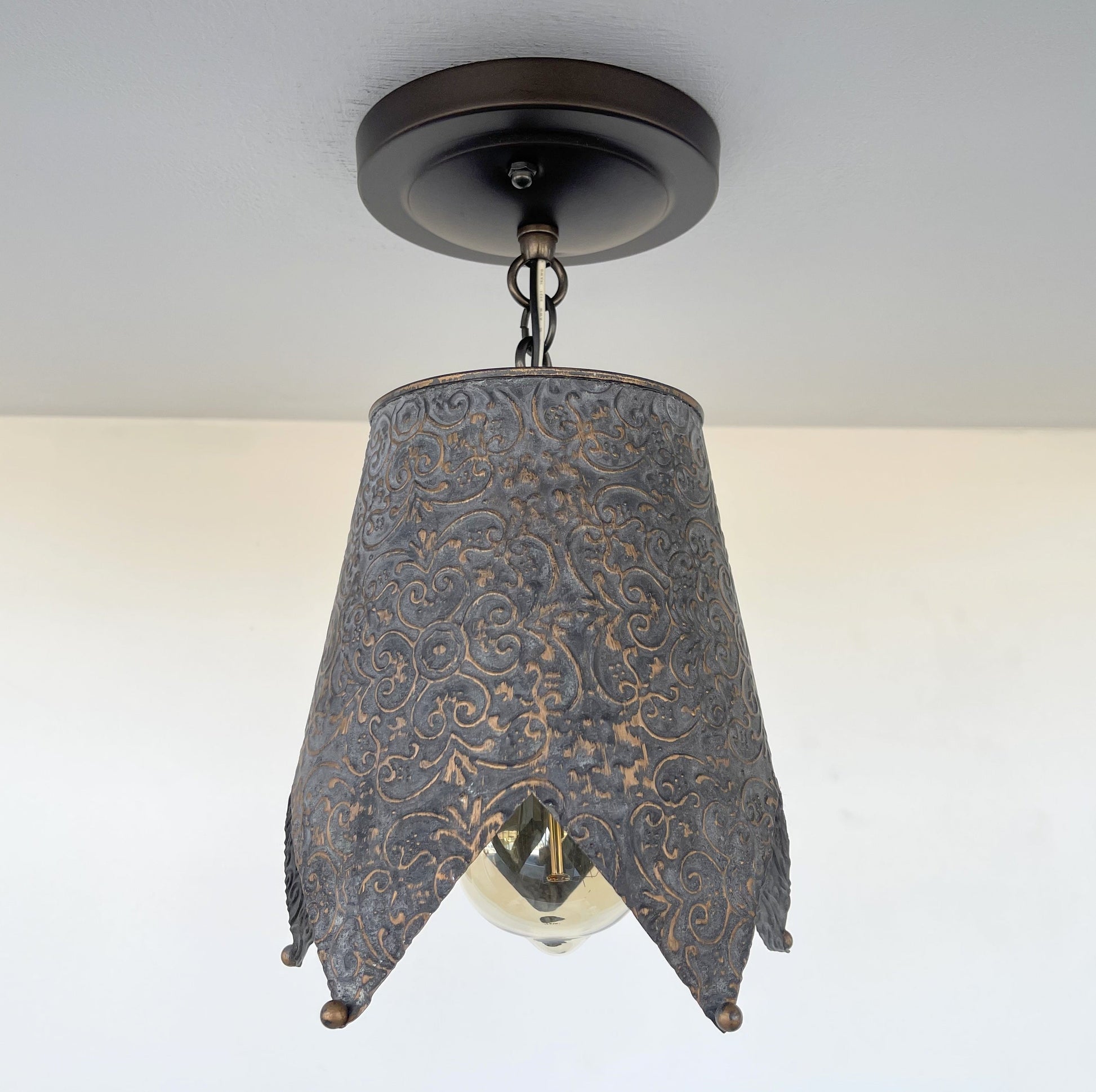 Jubilant FARMHOUSE BARN Ornate Ceiling Light
