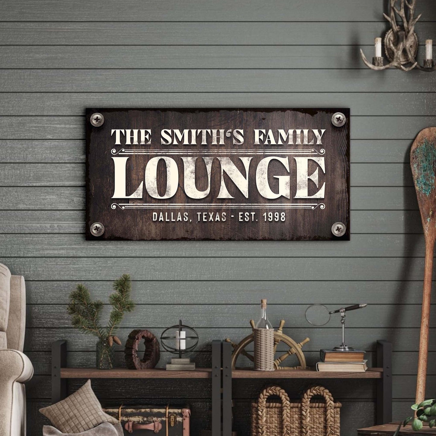 Family Lounge Sign