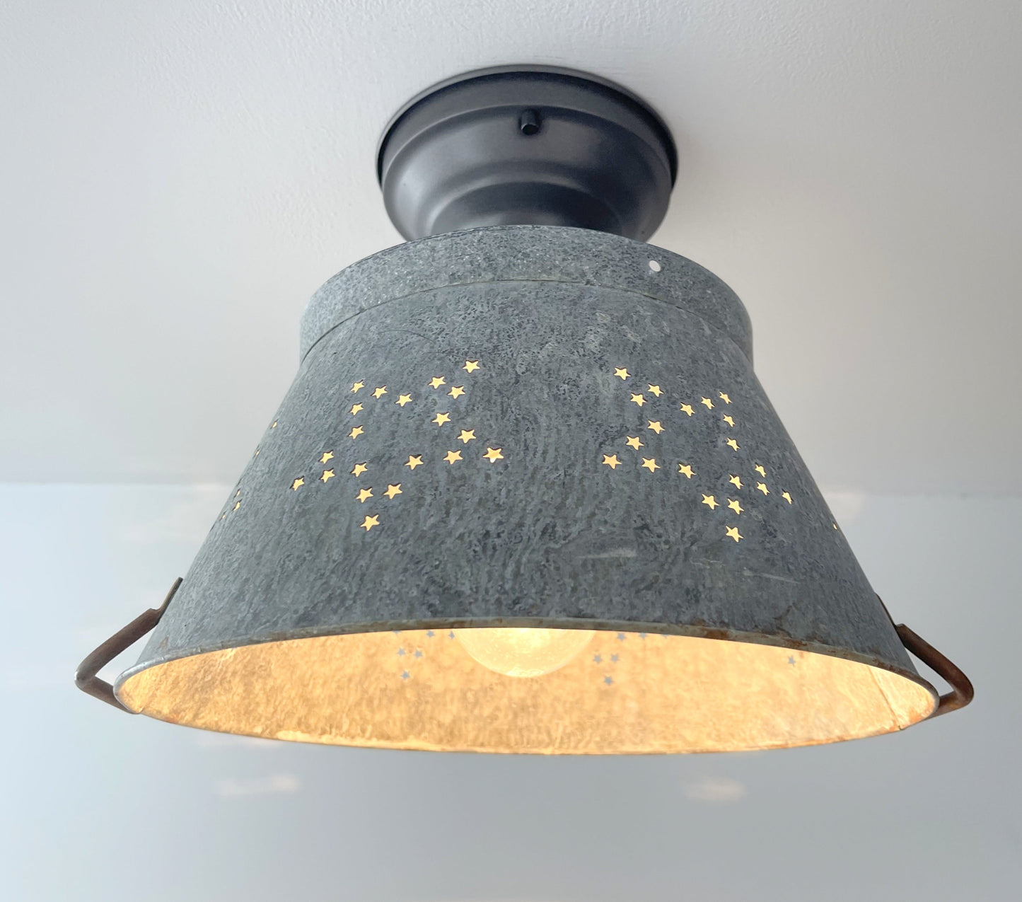 Weathered Farmhouse STAR Ceiling Light