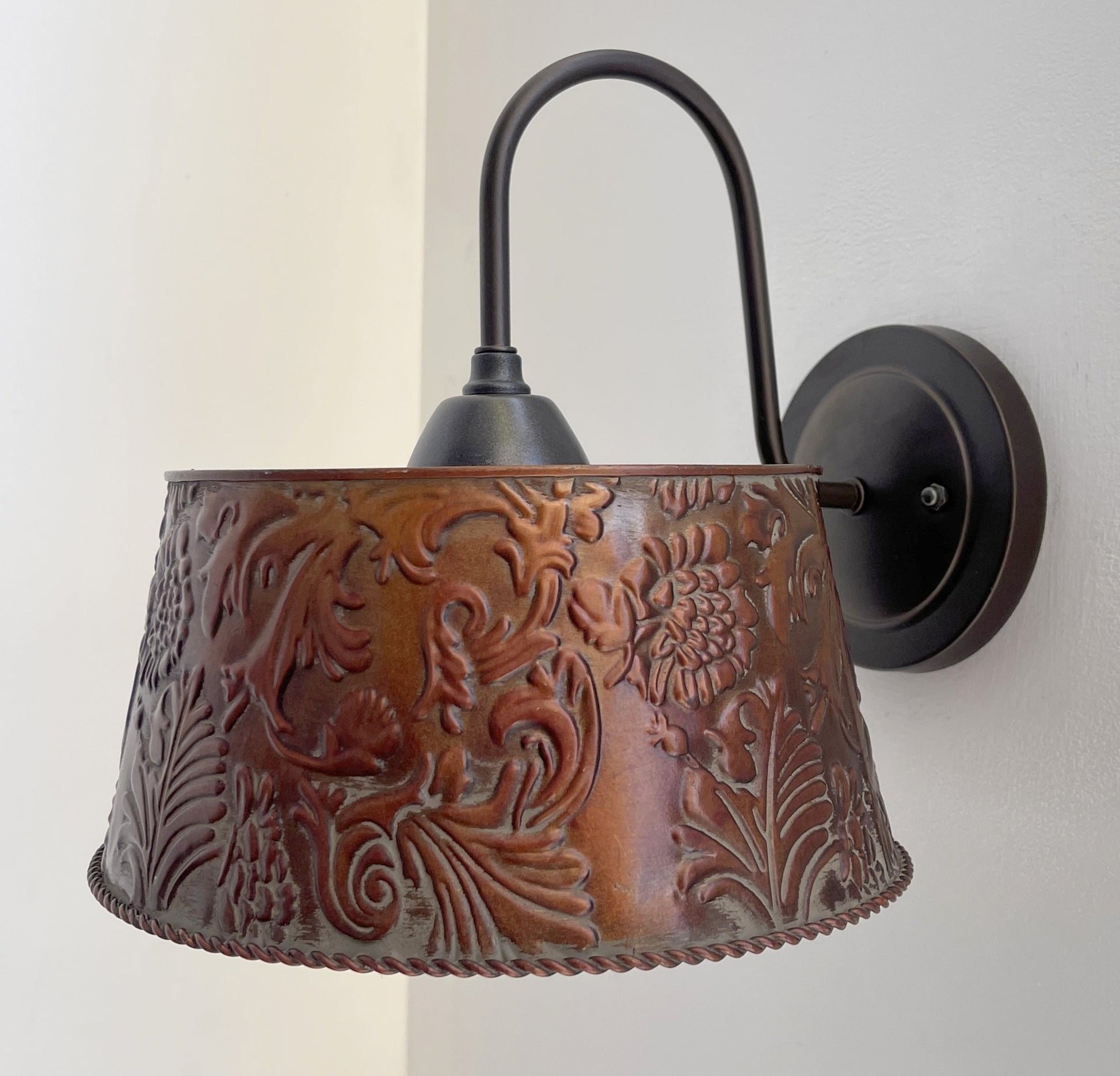 Bronze Copper Embossed Wall Sconce Light Fixture
