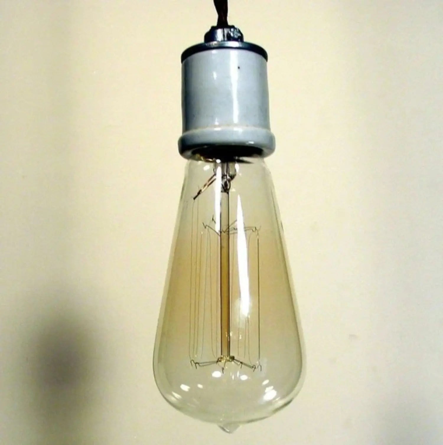 Edison Dimmable Bulb - 60 watts - Standard Base