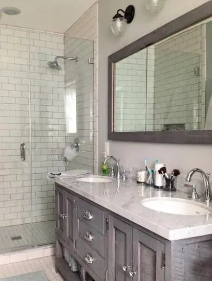 Acorn Glass Wall Sconce Light Fixture